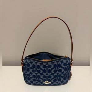 🔥Authentic Coach Denim Signature Kailey Shoulder Bag🔥